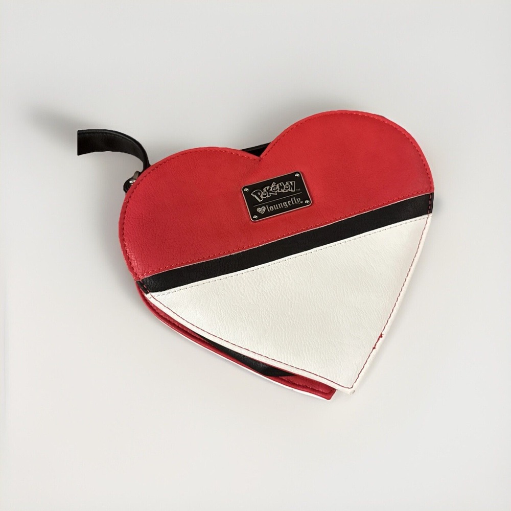 Pokémon × Loungefly Collaboration Heart Shaped‎ Shoulder Bag Poke Ball